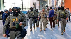 Gobierno Trump detiene despliegue masivo de agentes migratorios en Minnesota