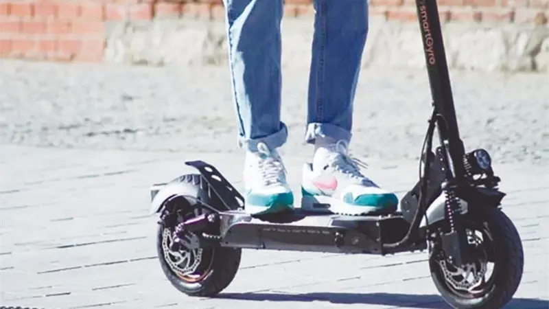 &iquest;Qu&eacute; advierte el Intrant sobre el uso de patinetas el&eacute;ctricas en espacios p&uacute;blicos?