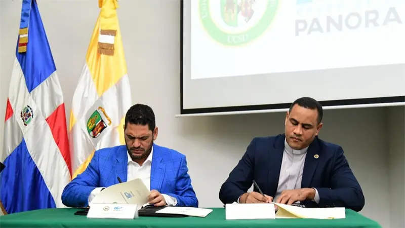 Grupo Panorama y UCSD firman alianza para fortalecer formaci&oacute;n en comunicaci&oacute;n