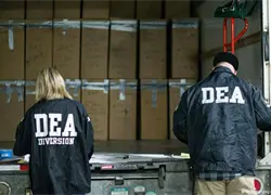 DEA reitera "cero tolerancia" a la corrupci&oacute;n tras cierre temporal de oficina en Santo Domingo