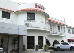 Embajadora de EE. UU. en RD ordena cierre temporal de la DEA ante presunta corrupci&oacute;n interna