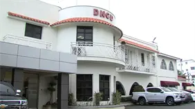 Embajadora de EE. UU. en RD ordena cierre temporal de la DEA ante presunta corrupción interna Embajadora de EE. UU. en RD ordena cierre temporal de la DEA ante presunta corrupción interna