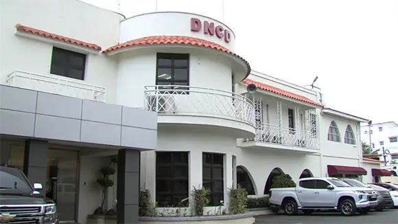 Embajadora de EE. UU. en RD ordena cierre temporal de la DEA ante presunta corrupci&oacute;n interna