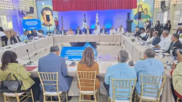 Gobierno invierte RD$94.8 millones para remozar 30 escuelas en Santiago antes del próximo año escolar