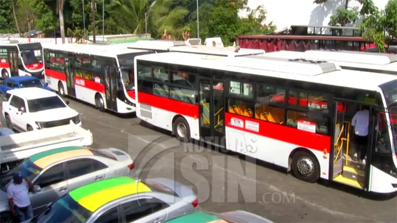 Entre quejas y reclamos inicia corredor de la avenida Independencia