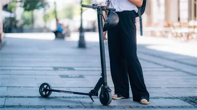 Autoridades regular&aacute;n patinetas el&eacute;ctricas por categor&iacute;a