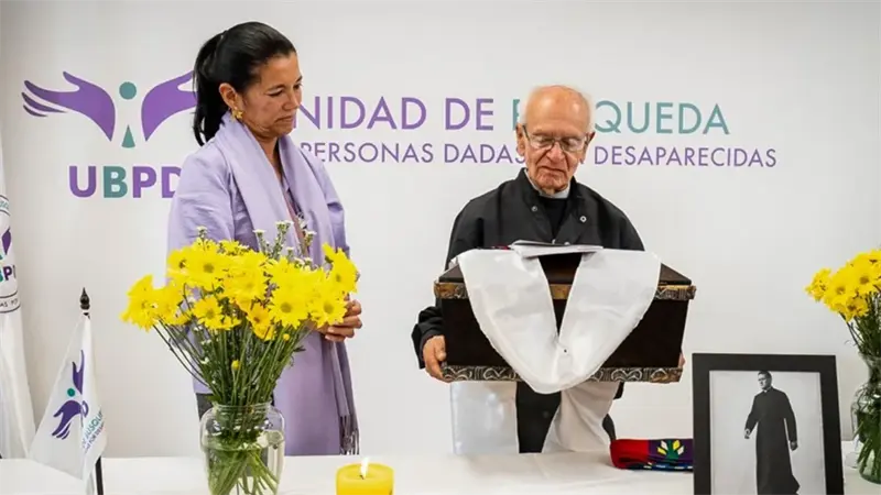 El largo camino para identificar restos de Camilo Torres, el cura guerrillero colombiano