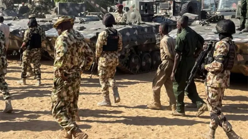 Nigeria anuncia llegada de 100 militares de EEUU para apoyo y entrenamiento antiterrorista