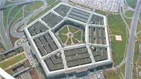 El Pentágono revisa su relación con Anthropic ante restricciones en el uso de su IA