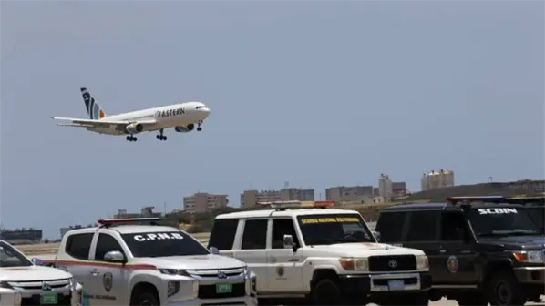 Llega a Venezuela un avi&oacute;n con 110 migrantes repatriados desde Estados Unidos