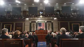 Nueva contraoferta demócrata para reabrir el Departamento de Seguridad Nacional de EE.UU. Nueva contraoferta demócrata para reabrir el Departamento de Seguridad Nacional de EE.UU.