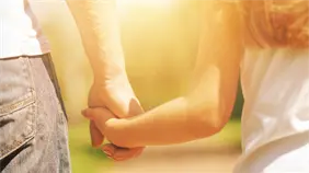 Los embarazos adolescentes bajan 12.14% y las uniones tempranas 5.5 %: Conani