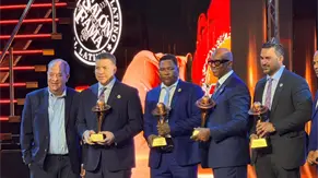 Cinco leyendas ingresan al Salón de la Fama del Béisbol Latino