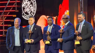 Cinco leyendas ingresan al Sal&oacute;n de la Fama del B&eacute;isbol Latino