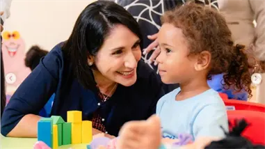 Primera dama advierte sobre nuevos riesgos digitales y llama a fortalecer la familia