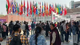 Esc&aacute;ndalo por fraude con rob&oacute;tica china sacude Cumbre de IA en India