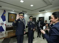 Andr&eacute;s Cruz asume mando en la Polic&iacute;a Nacional