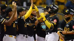 &Aacute;guilas aseguran a Fern&aacute;ndez, Mej&iacute;a, Gonz&aacute;lez y Reyes para la pr&oacute;xima temporada