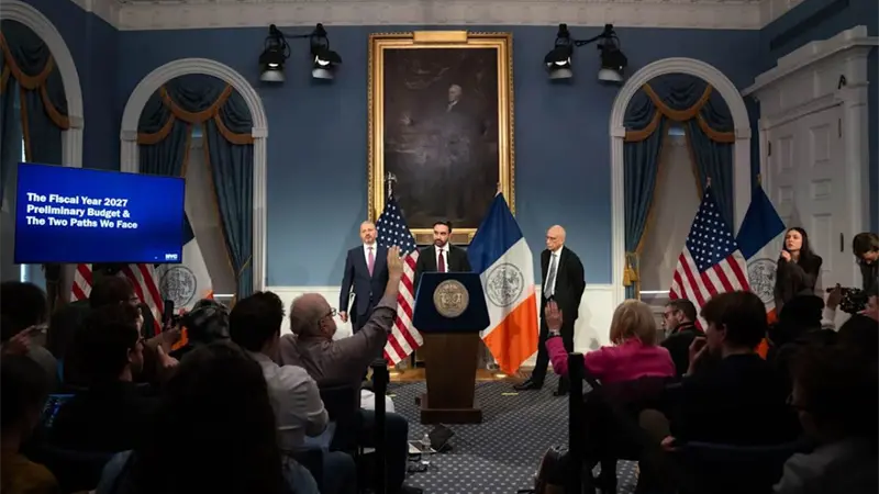 Mamdani propone subir impuestos a la propiedad en Nueva York por d&eacute;ficit presupuestario