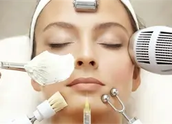 Especialista advierte sobre riesgos de procedimientos est&eacute;ticos sin formaci&oacute;n m&eacute;dica