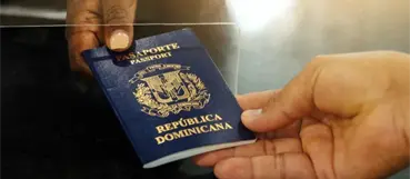 Inicia captura de datos para emitir los primeros pasaportes electr&oacute;nicos