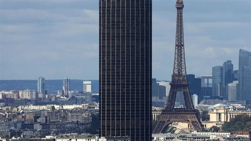 Cinco lugares en Par&iacute;s fueron evacuados tras amenazas de bomba este viernes
