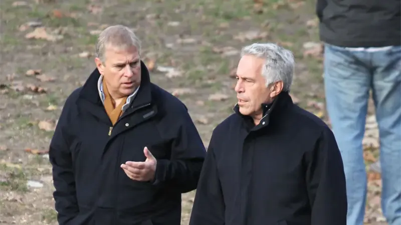 Pruebas de ADN, huellas dactilares y foto: As&iacute; fue la detenci&oacute;n del expr&iacute;ncipe Andr&eacute;s