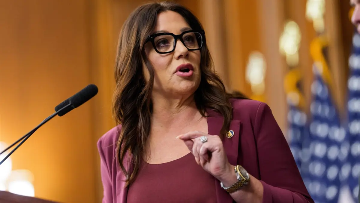 Esposo de la Secretaria de Trabajo de EE.UU. es vetado tras denuncias de agresión sexual