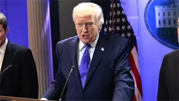 Trump anuncia que impondr&aacute; un arancel global del 10% amparado en una nueva ley