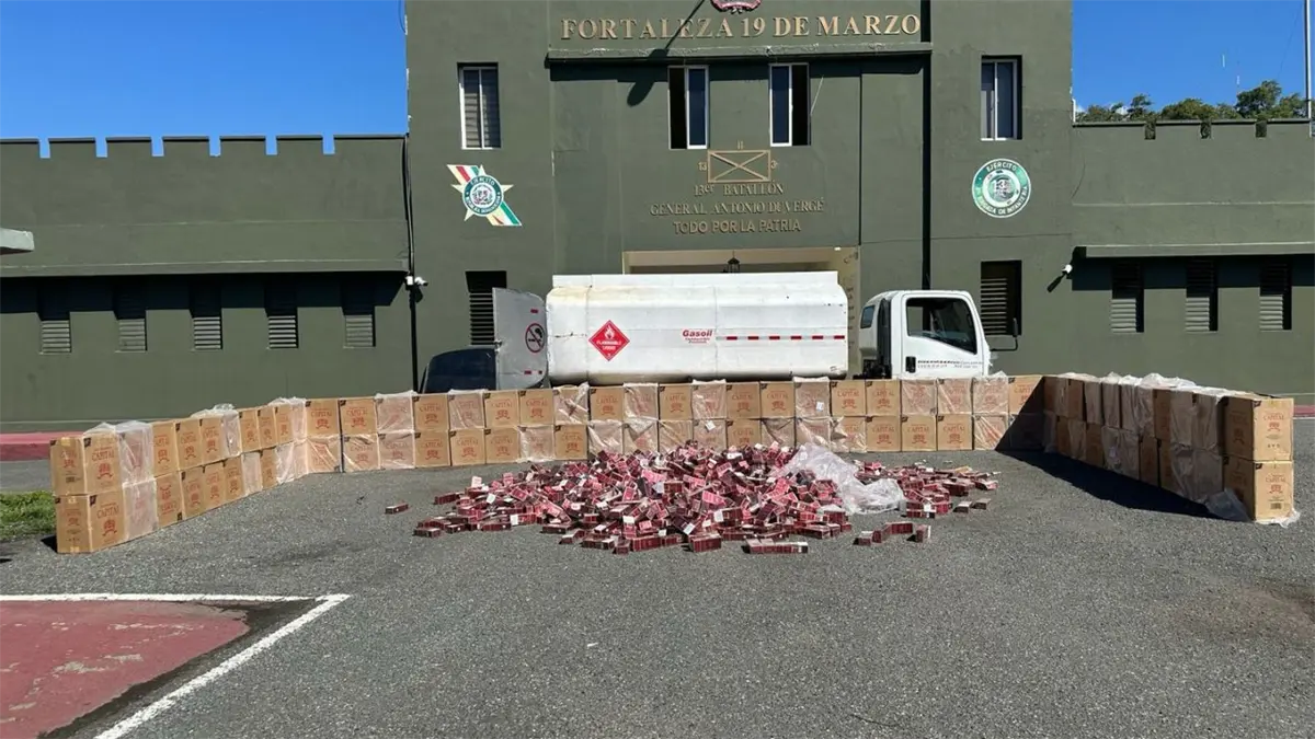 El conductor del camión fue detenido y será enviado ante las autoridades del Ministerio Público.