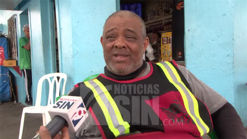 Aumento de casos de dengue no sorprende a ciudadanos; calles mojadas y falta de limpieza agravan la situaci&oacute;n