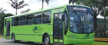 Quejas por retrasos y malas condiciones en la Omsa