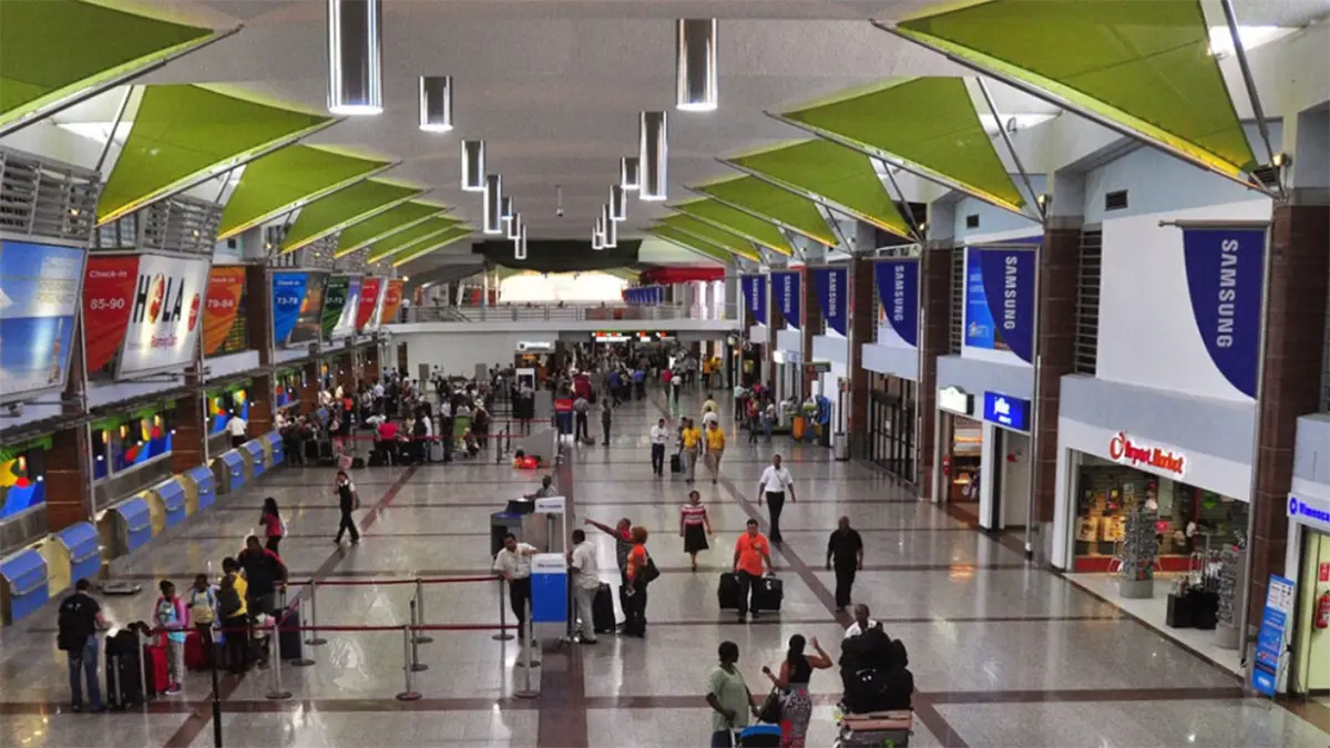 Tormenta de nieve "Ernesto" provoca cancelación de 25 vuelos entre RD y EE.UU.