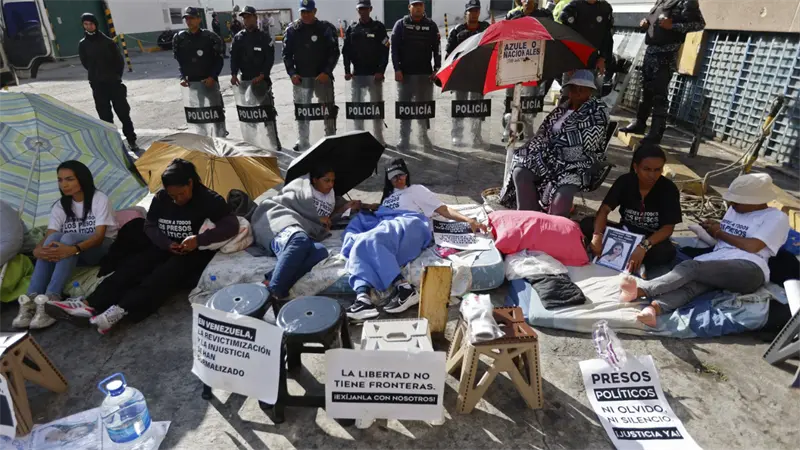 M&aacute;s de 200 presos pol&iacute;ticos inician una huelga de hambre en Venezuela, informan familiares