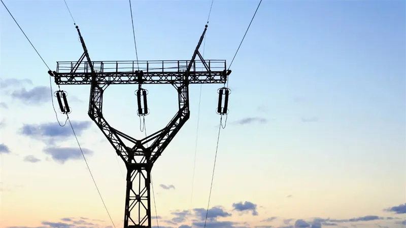 Falla mayor en el sistema el&eacute;ctrico origin&oacute; apag&oacute;n en gran parte del pa&iacute;s, dice ETED