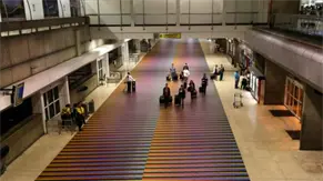 Más de 130 venezolanos regresan a su país en un vuelo de repatriación desde Estados Unidos