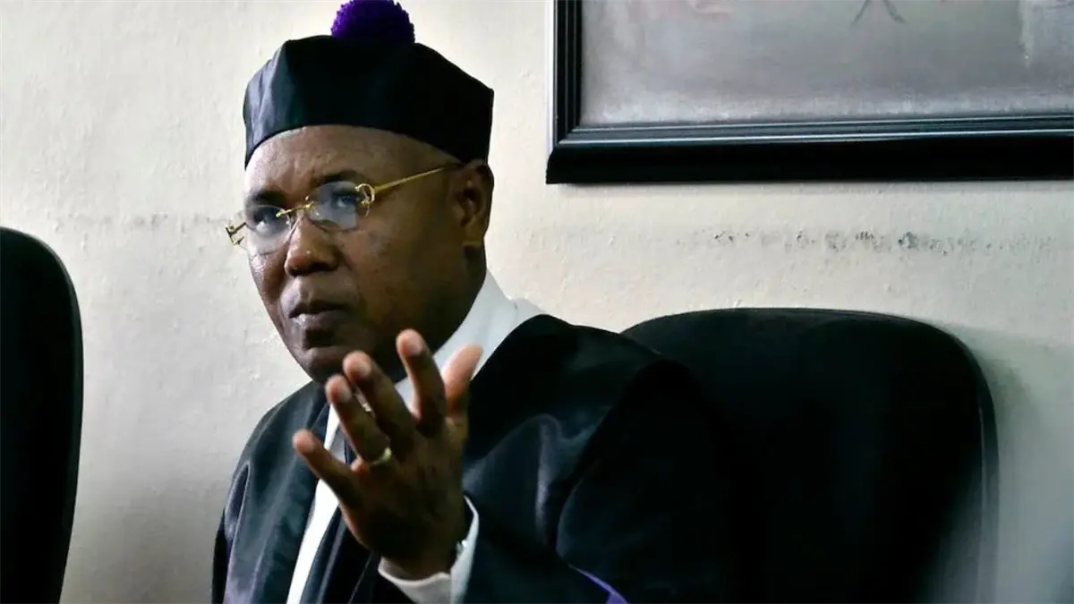 Hallan muerto en su oficina al exjuez Víctor Mejía Lebrón en Santo Domingo Este