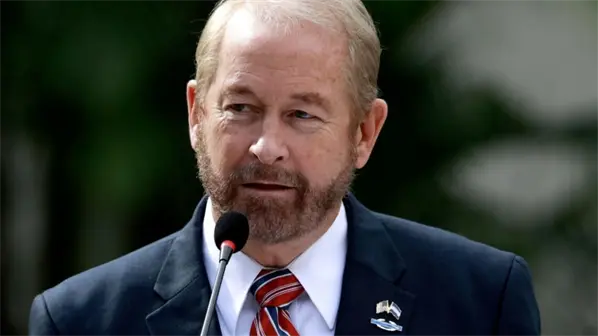 Embajador de EE.UU. en México visita el Palacio Nacional tras operativo contra El Mencho