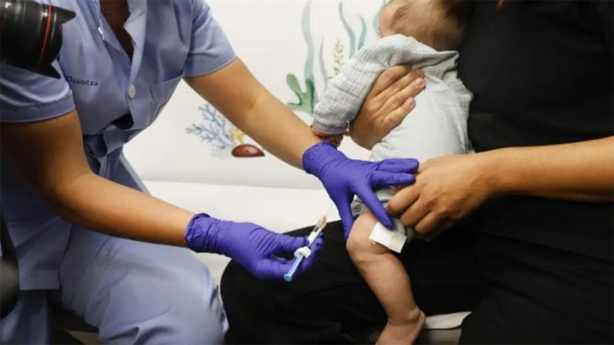 Quince estados demócratas impugnan las recomendaciones de EE.UU. sobre vacunación infantil