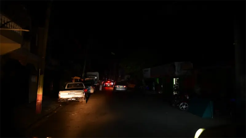 Dos Minutos: el apag&oacute;n de la sensatez