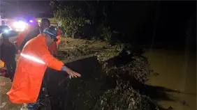 Lluvias provocan inundaciones en comunidades de Mar&iacute;a Trinidad S&aacute;nchez