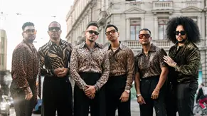 Grupo Extra estrena "Dime lo que te pasó" y celebra nominación a los Premios Soberano