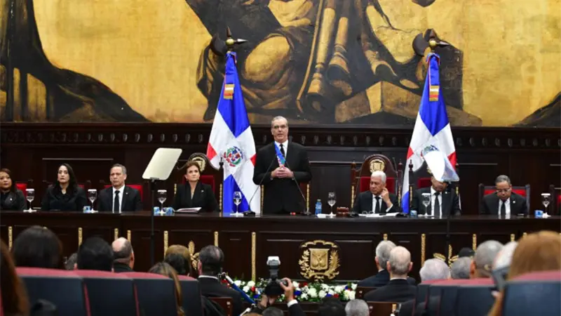 Oposici&oacute;n exige explicaciones sobre Senasa y apag&oacute;n previo a rendici&oacute;n de cuentas de Abinader