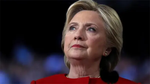 Hillary Clinton insiste en que no conoció a Epstein y critica interrogatorio del Congreso