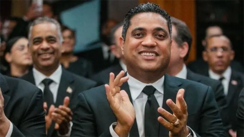 Abinader resalta inversi&oacute;n superior a RD$6 mil millones en deportes