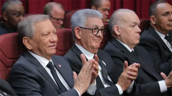 Abinader destaca que más de un millón de dominicanos se bancarizaron en 2025 a través de Banreservas