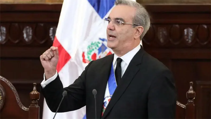 Presidente Abinader participa en Tedeum en la Catedral