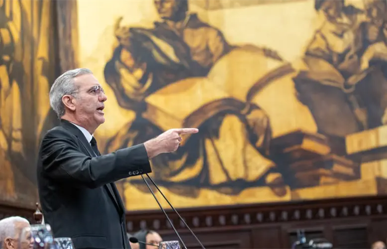 Explicado fácil: En 2 horas y 44 minutos, ¿qué dijo el presidente Abinader al país?