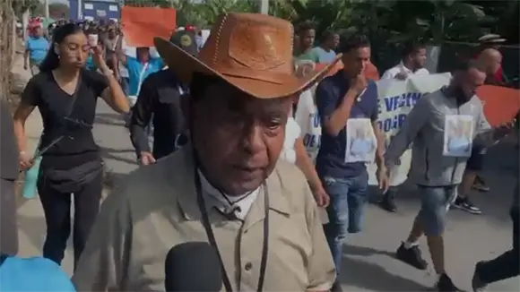 Marchan en La Vega por asesinato de agricultor a manos de un haitiano