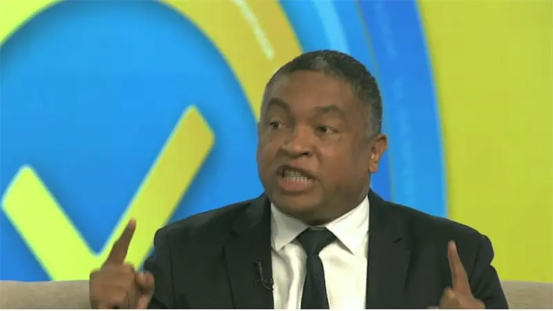 Yv&aacute;n Lorezo advierte que el pa&iacute;s merece explicaciones claras, no comparaciones convenientes